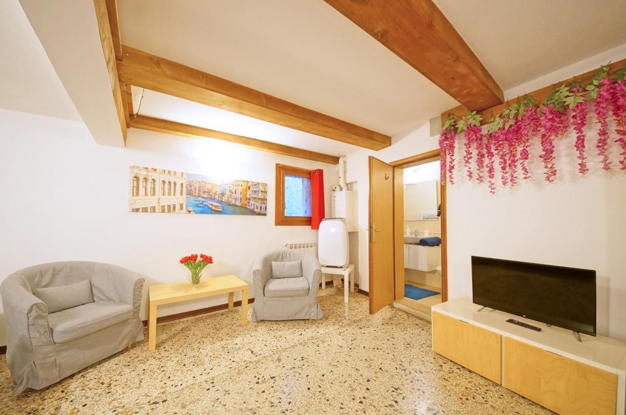 Campo San Polo Apartment Rialto เวนิส ภายนอก รูปภาพ