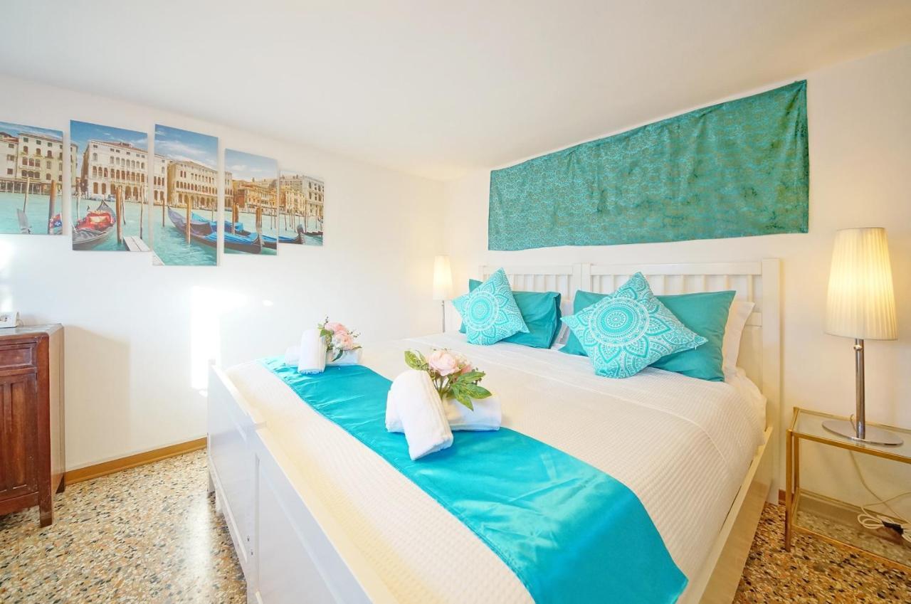 Campo San Polo Apartment Rialto เวนิส ภายนอก รูปภาพ