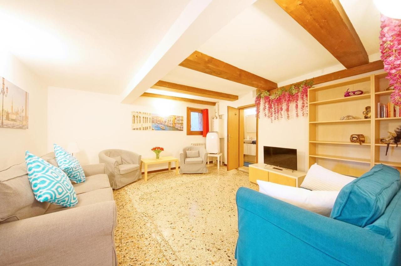 Campo San Polo Apartment Rialto เวนิส ภายนอก รูปภาพ